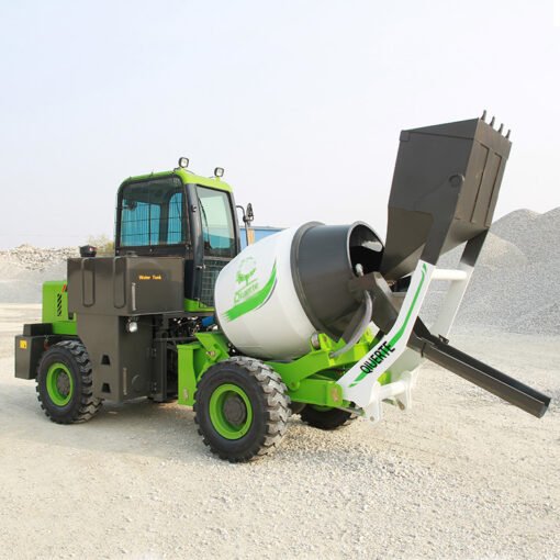 Qiuerte 0.7 CBM Self-loading concrete mixer truck - Image 6